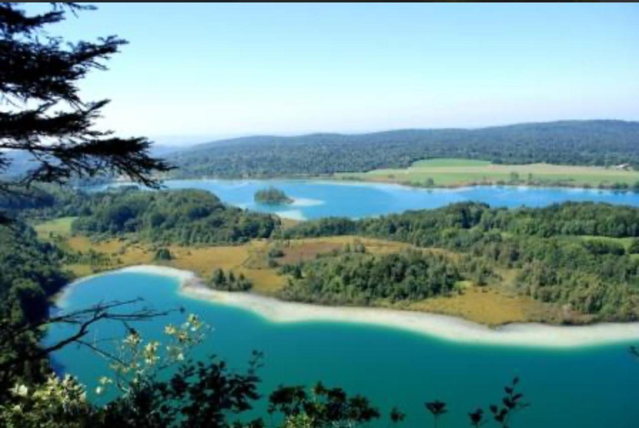 La Champagnolaise Villa ชอมปาญโญล ภายนอก รูปภาพ